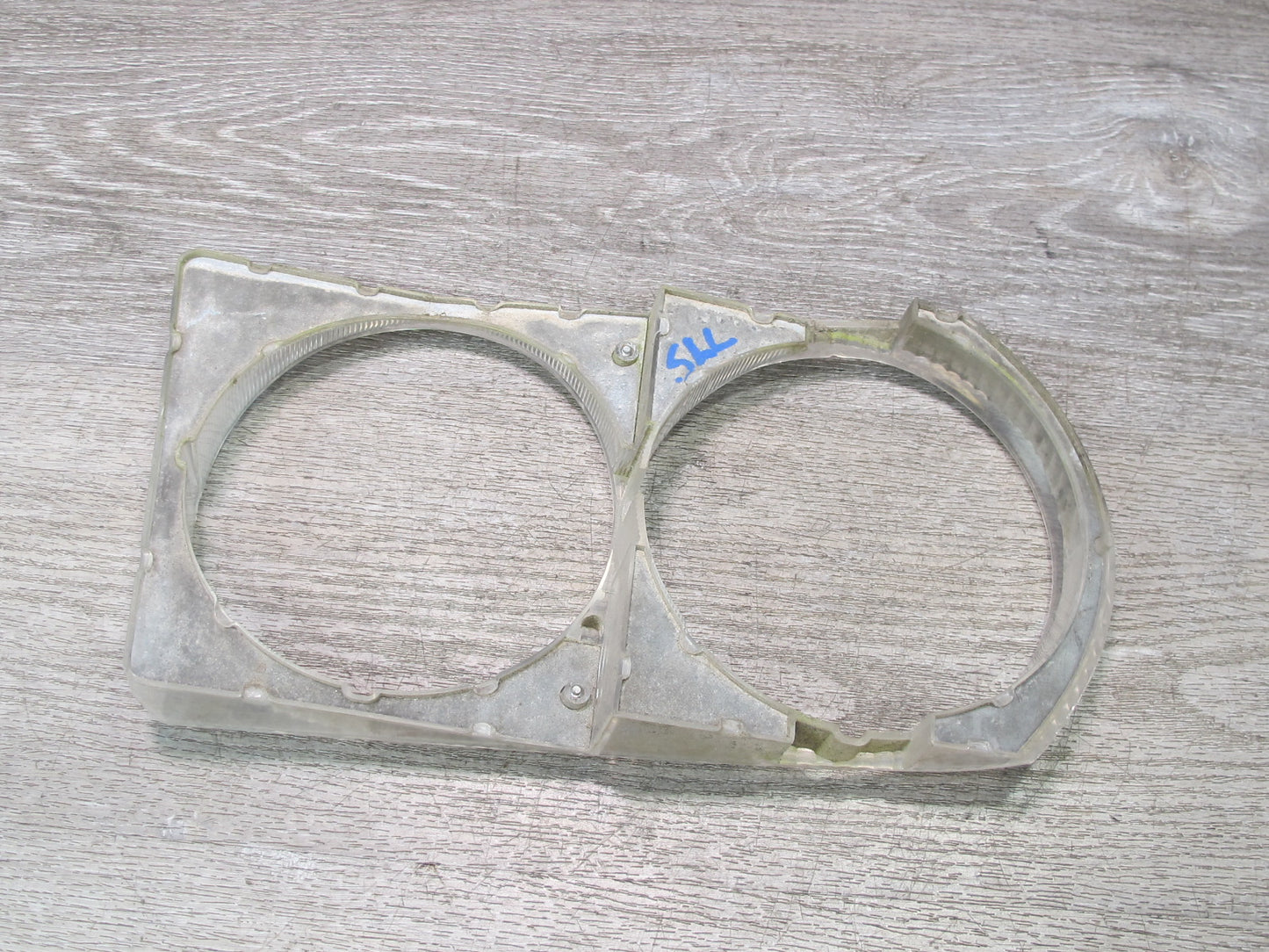 86-89 Mercedes R107 560SL Front Left & Right Headlight Trim Bezel Frame Set OEM
