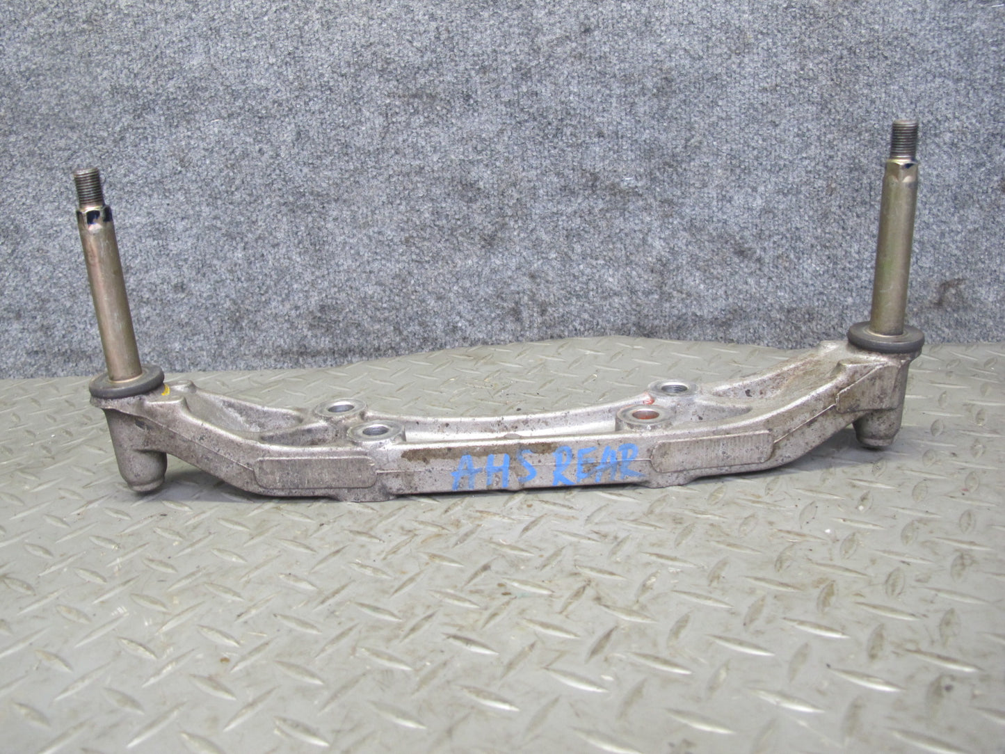 00-09 Honda S2000 Rear Differential Mount Bracket Support OEM