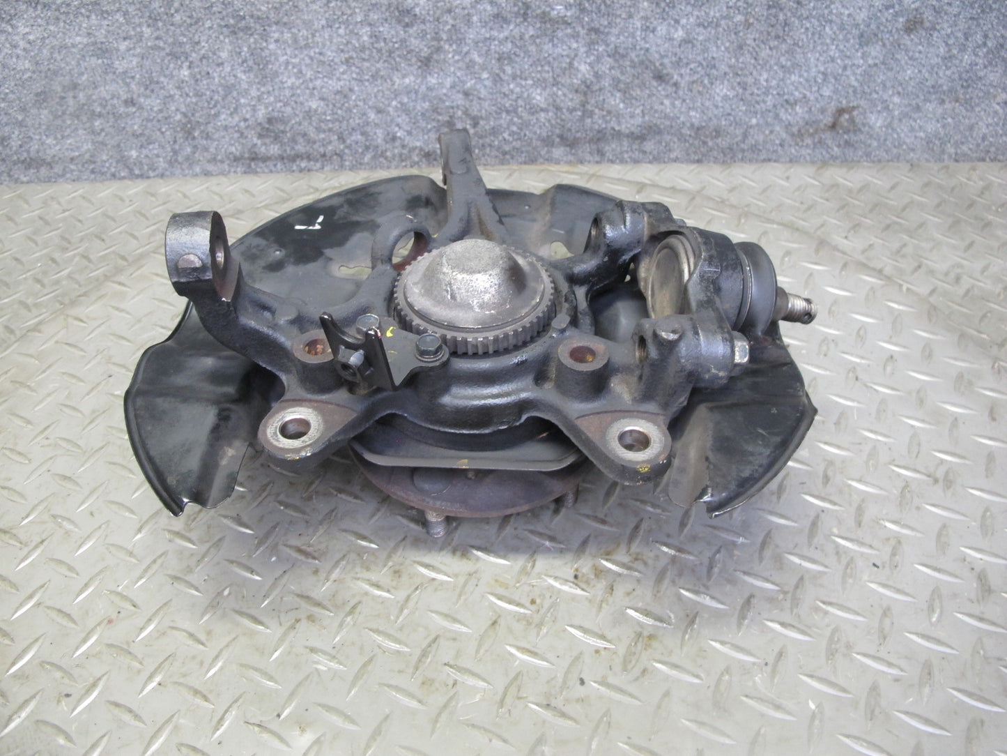 00-09 Honda S2000 Front Left Spindle Knuckle Wheel Hub Bearing OEM