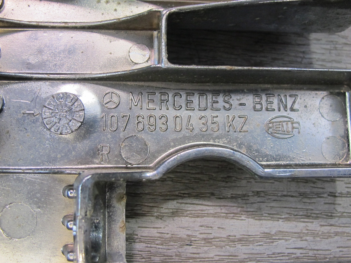 73-89 Mercedes R107 Convertible B Pillar TOP Hinge Latch Chrome Cover Set OEM