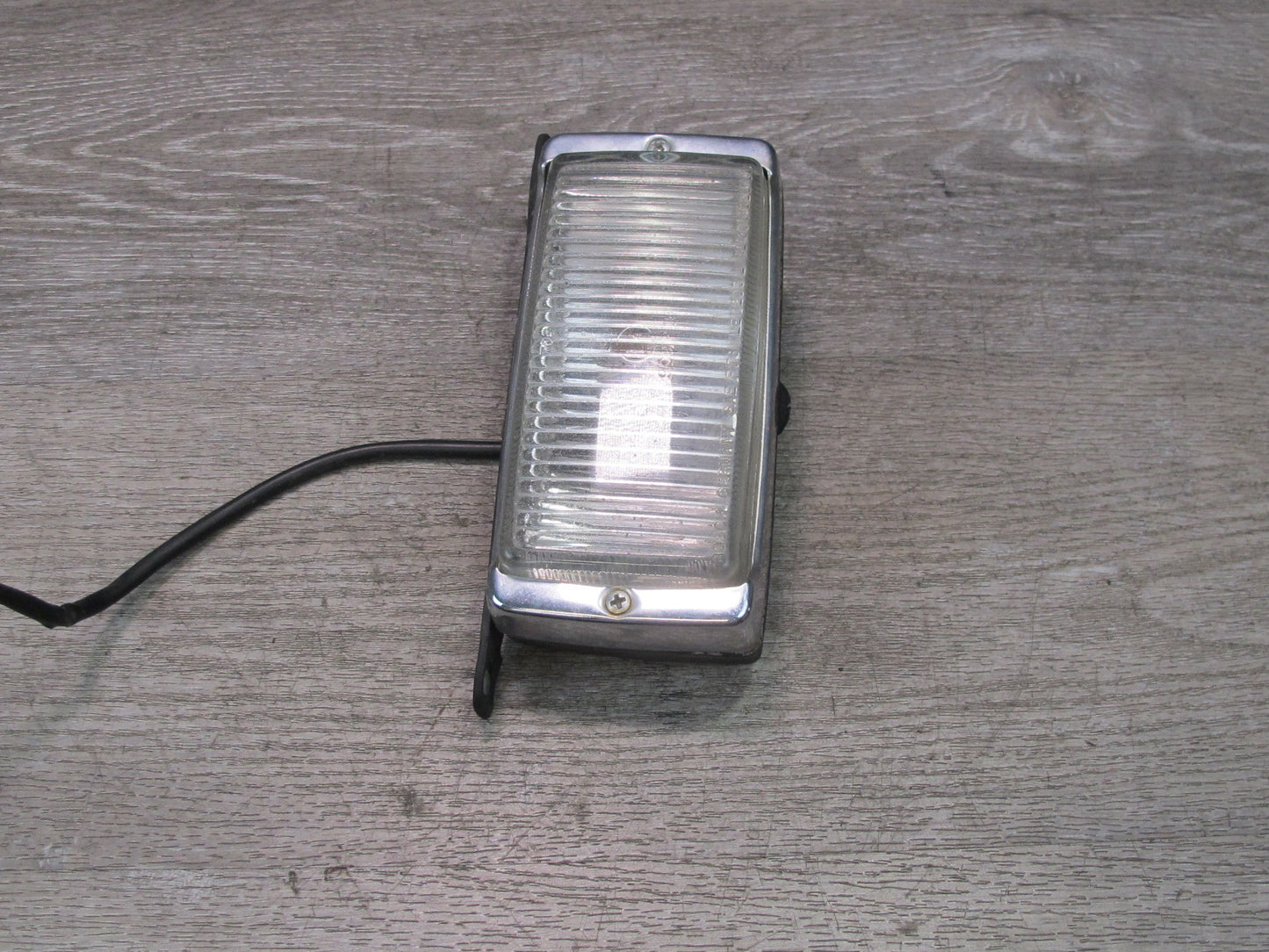 73-89 Mercedes R107 Set of 2 Front Left & Right Fog Light Lamp OEM
