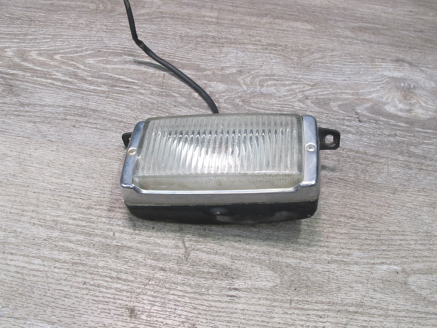 73-89 Mercedes R107 Set of 2 Front Left & Right Fog Light Lamp OEM