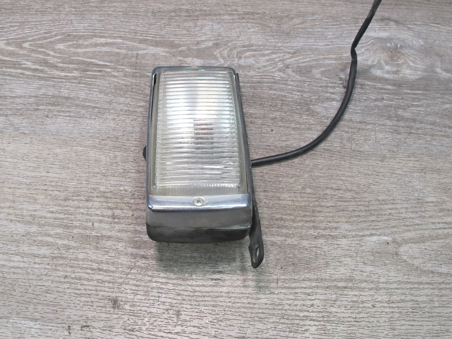73-89 Mercedes R107 Set of 2 Front Left & Right Fog Light Lamp OEM