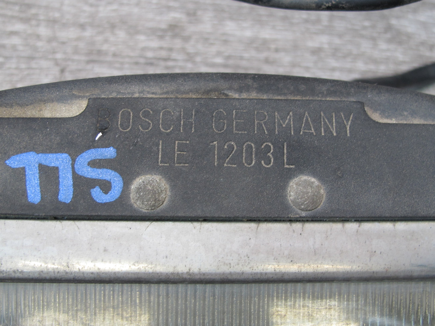 73-89 Mercedes R107 Set of 2 Front Left & Right Fog Light Lamp OEM