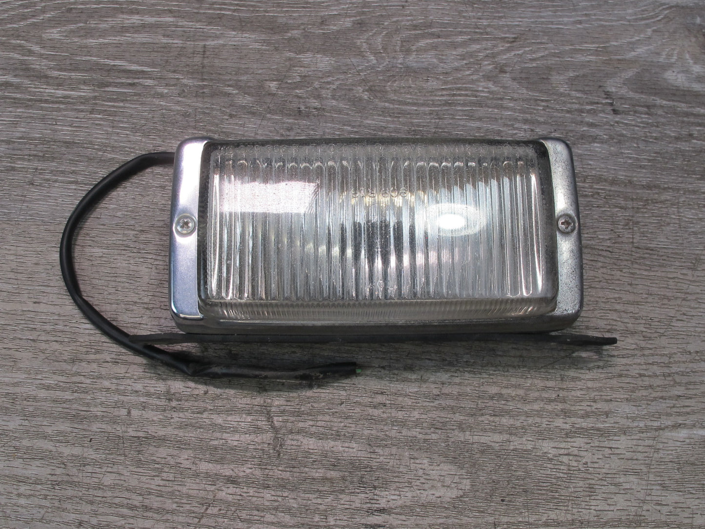 73-89 Mercedes R107 Set of 2 Front Left & Right Fog Light Lamp OEM