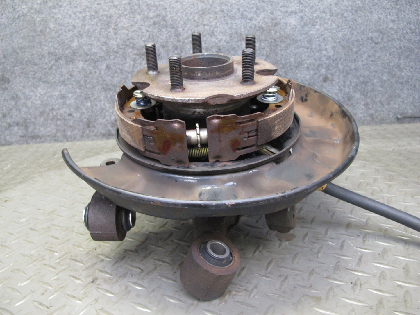 86-92 Toyota Supra MA70L Rear Right Spindle Knuckle Wheel Hub Bearing 71K OEM