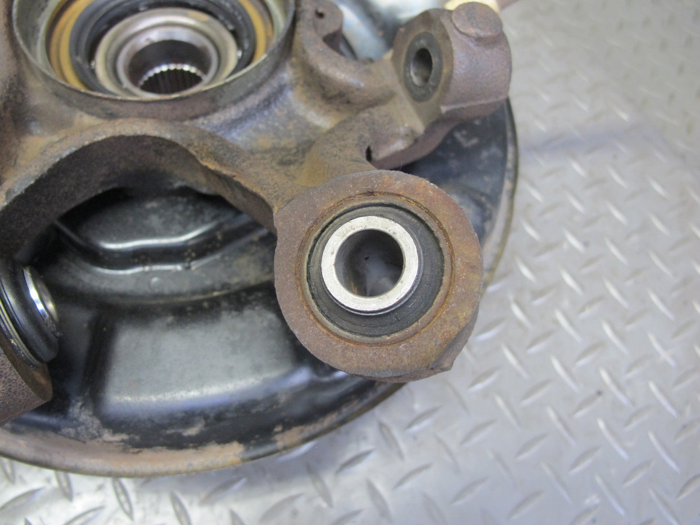 86-92 Toyota Supra MA70L Rear Left Spindle Knuckle Wheel Hub Bearing 71K OEM