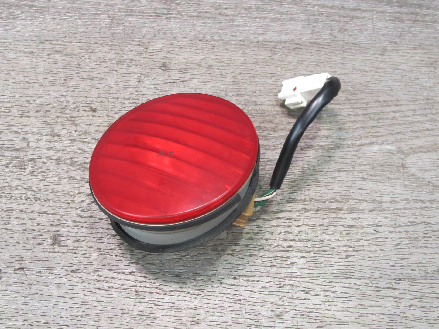 01-05 Lexus JCE10L IS300 Sedan Rear Left & Right Inner Tail Light Lamp Set OEM