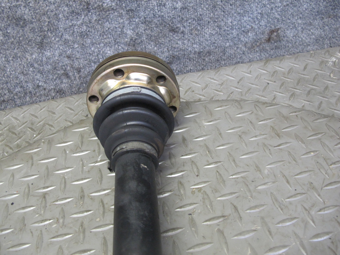 2003-2004 Porsche Boxster 986 M/T 5-SPEED Rear Right Side Suspension Axle Shaft