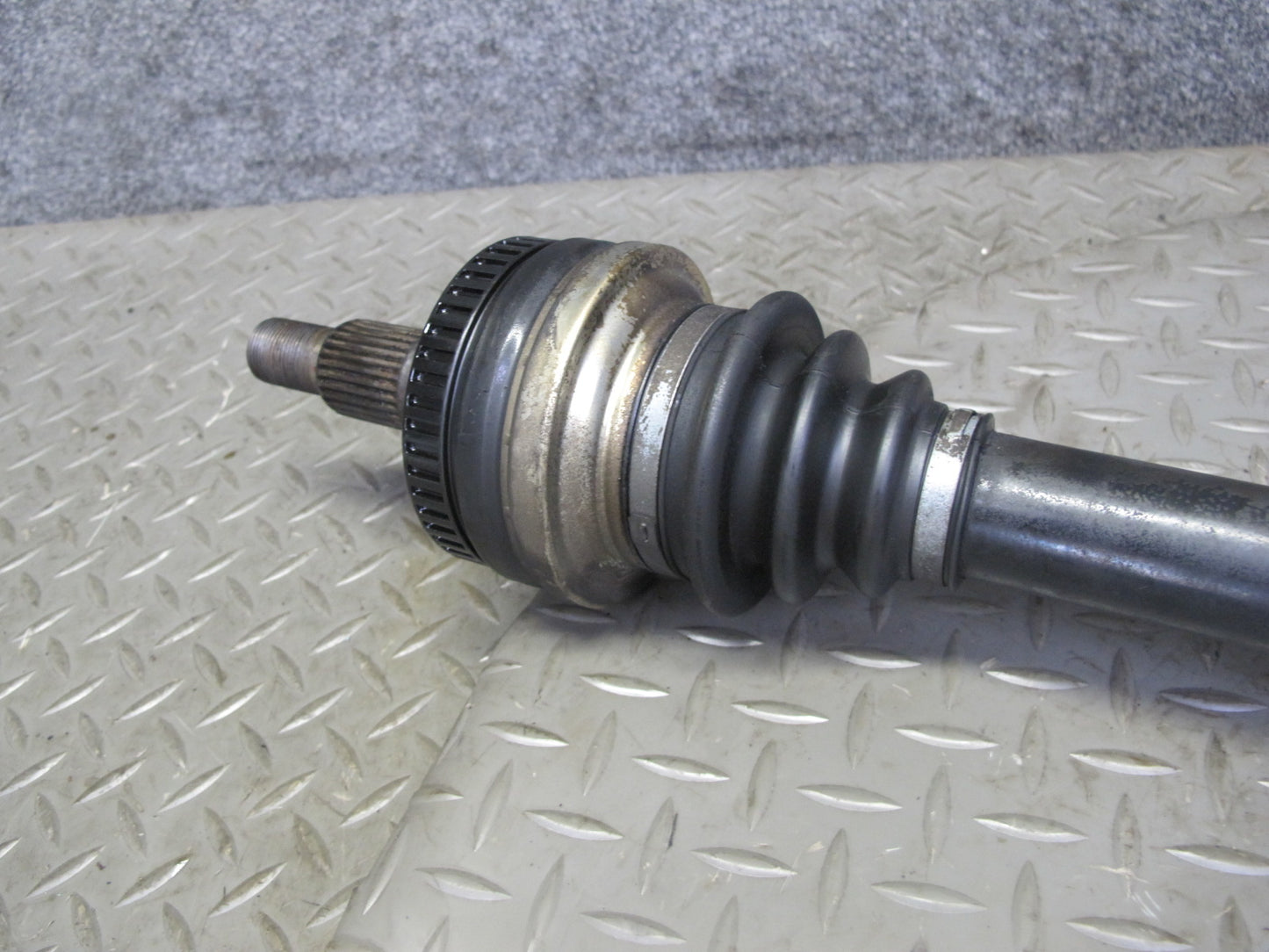 2003-2004 Porsche Boxster 986 M/T 5-SPEED Rear Right Side Suspension Axle Shaft