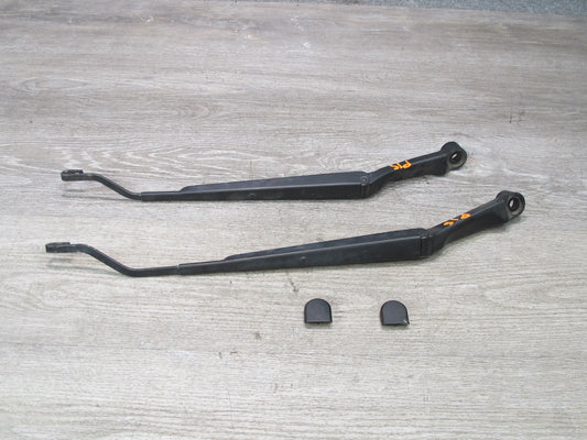 01-05 Lexus JCE10L IS300 Set of 2 Front Windshield Wiper Arm w Bolt Covers OEM