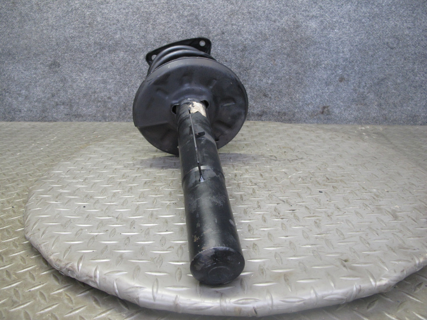 1997-2004 Porsche Boxster 986 Rear Left & Right Side Strut Shock Absorber Set