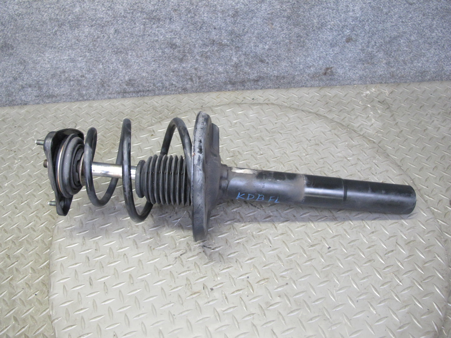 1997-2004 Porsche Boxster 986 Rear Left & Right Side Strut Shock Absorber Set