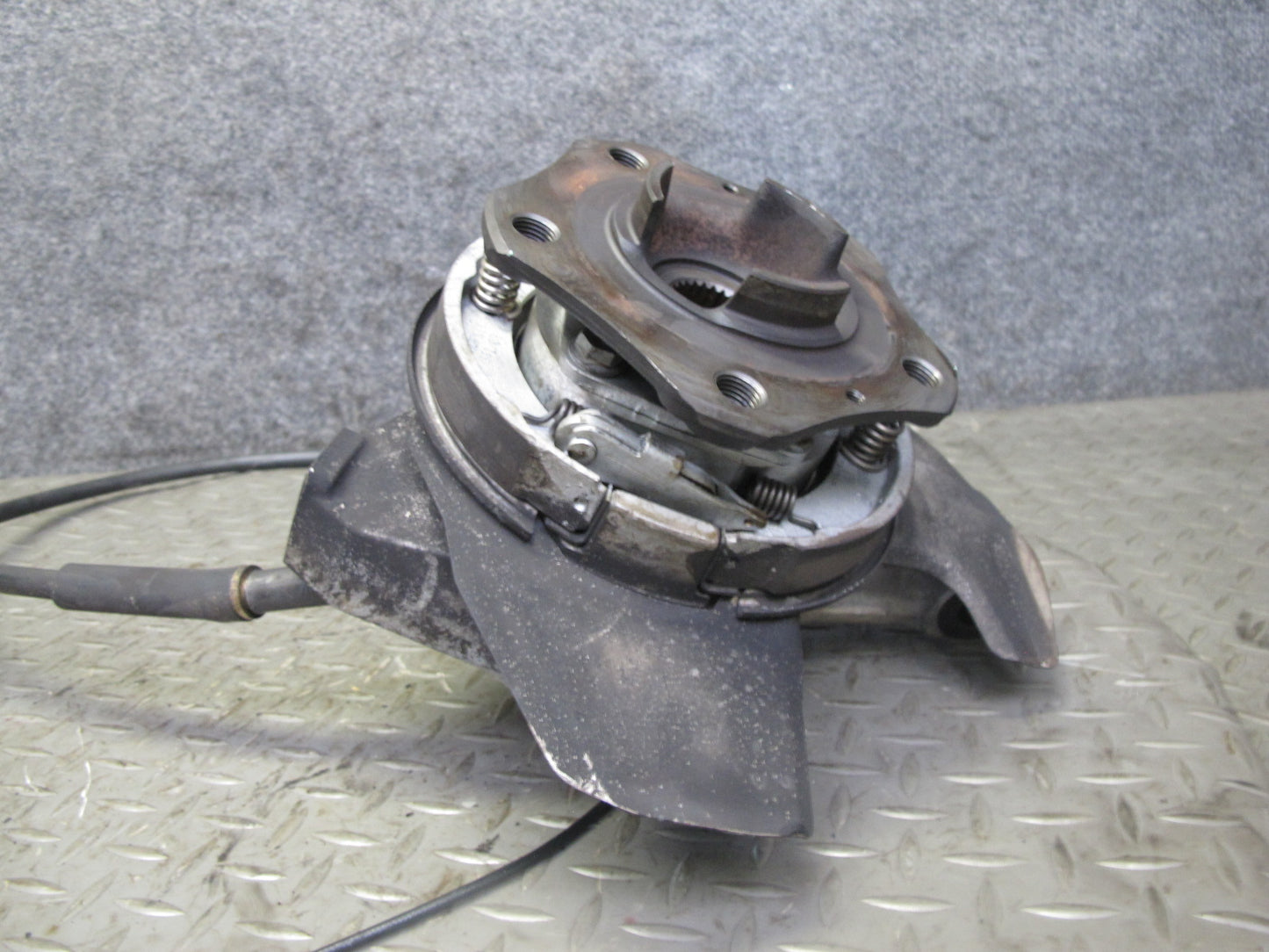 1997-2004 Porsche Boxster 986 Rear Left Side Spindle Knuckle Wheel Hub Bearing