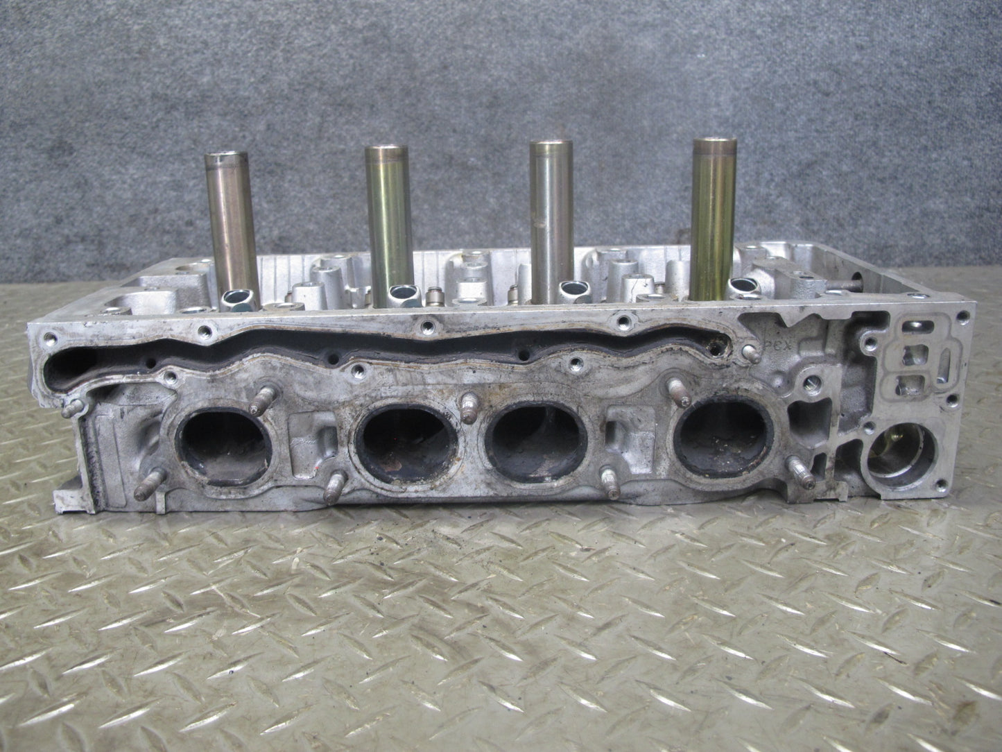 00-03 Honda S2000 2.0L F20C Engine Cylinder Head 117k Miles OEM