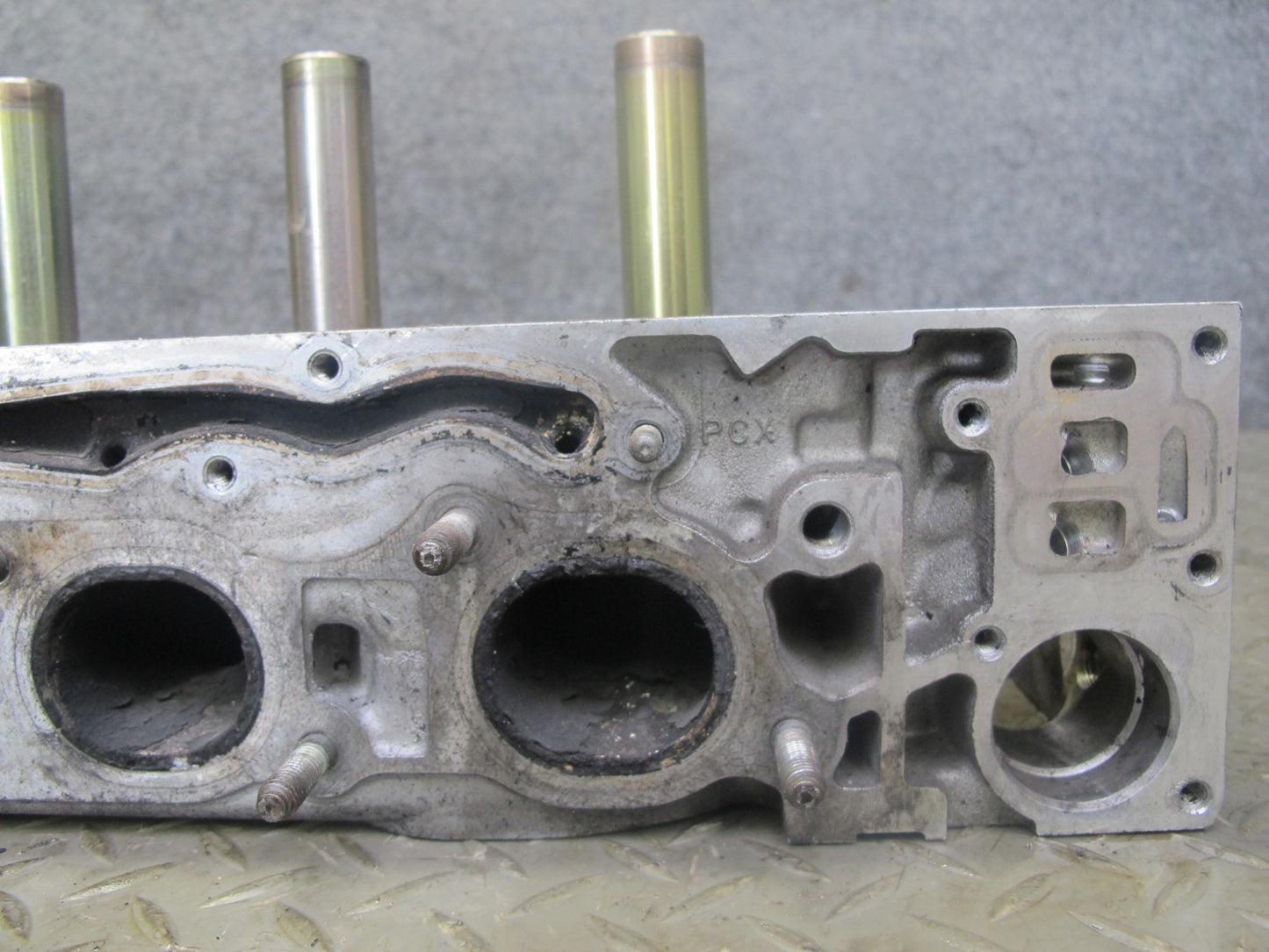 00-03 Honda S2000 2.0L F20C Engine Cylinder Head 117k Miles OEM