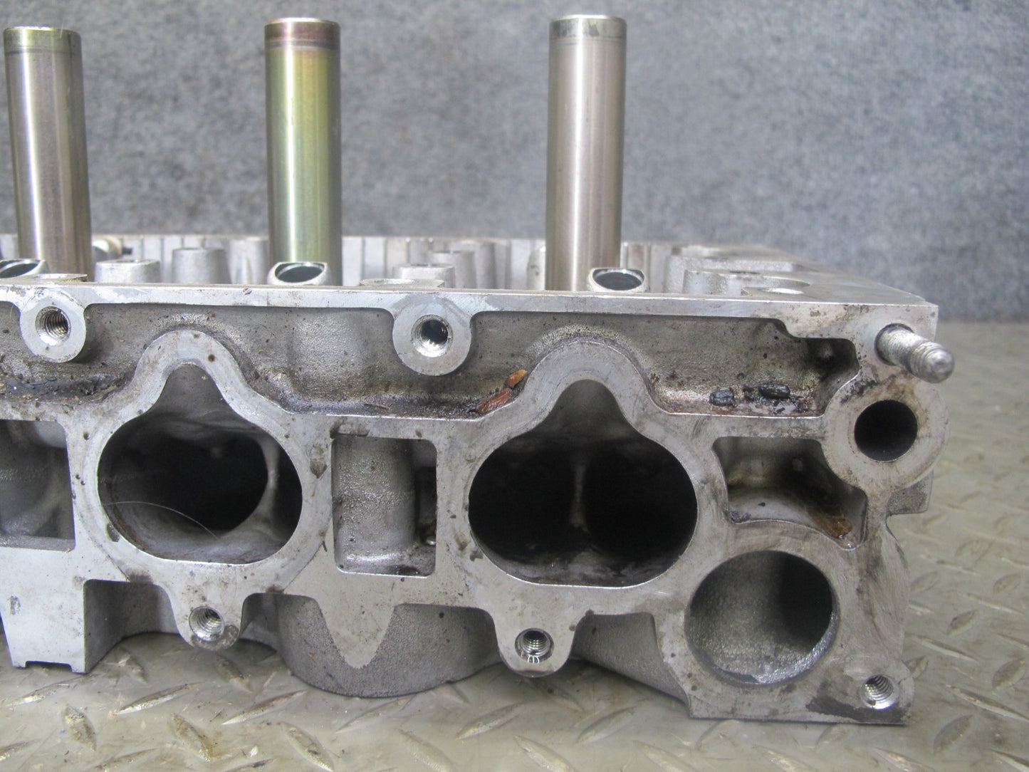 00-03 Honda S2000 2.0L F20C Engine Cylinder Head 117k Miles OEM