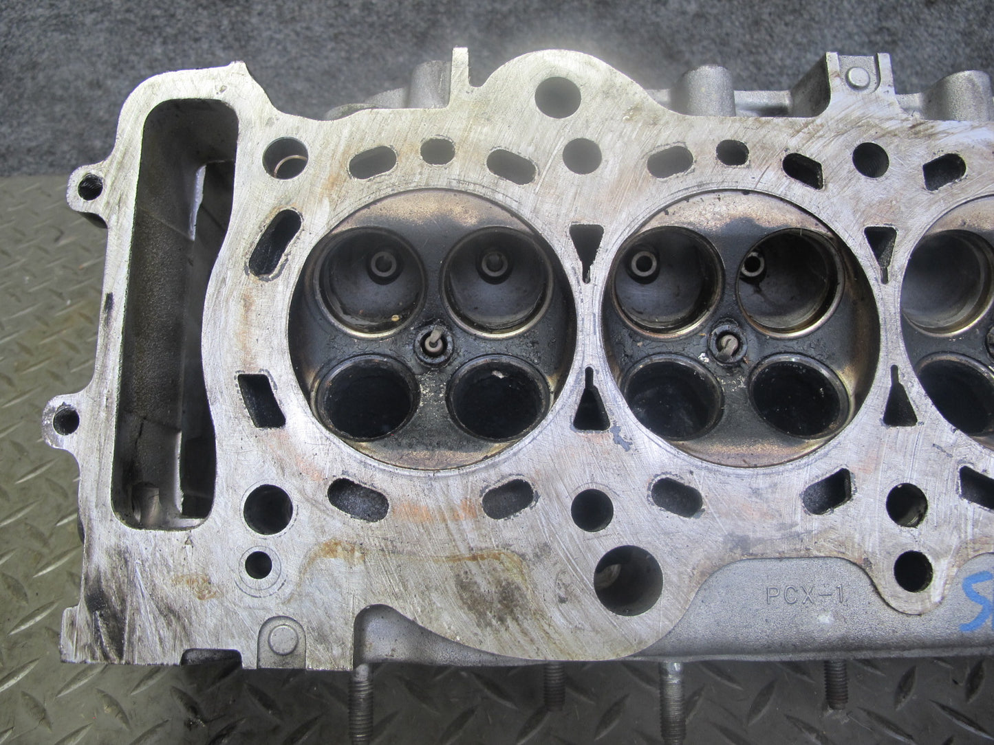 00-03 Honda S2000 2.0L F20C Engine Cylinder Head 117k Miles OEM
