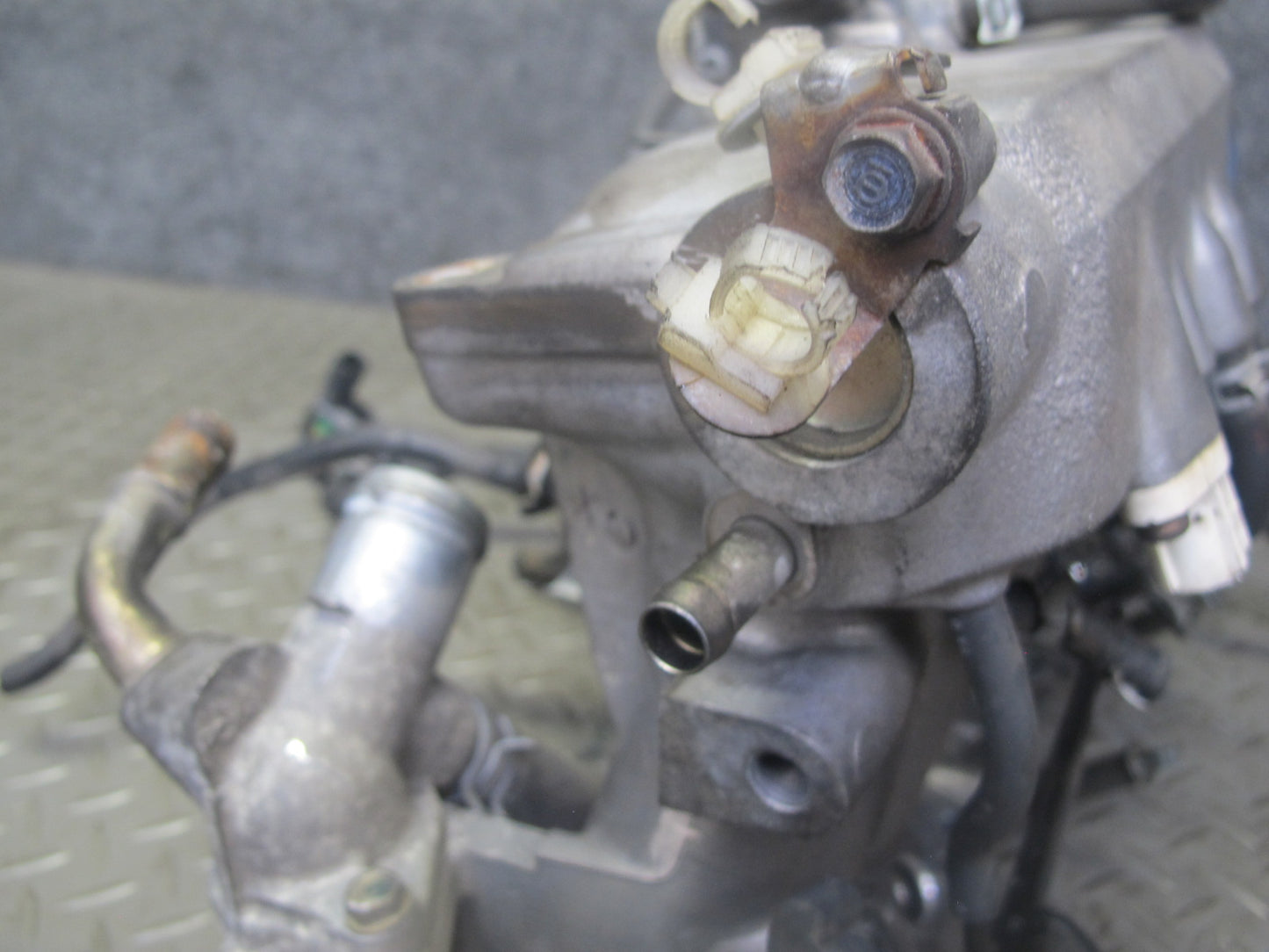 00-05 Honda S2000 2.0L F20C Engine Intake Manifold 118K Miles OEM