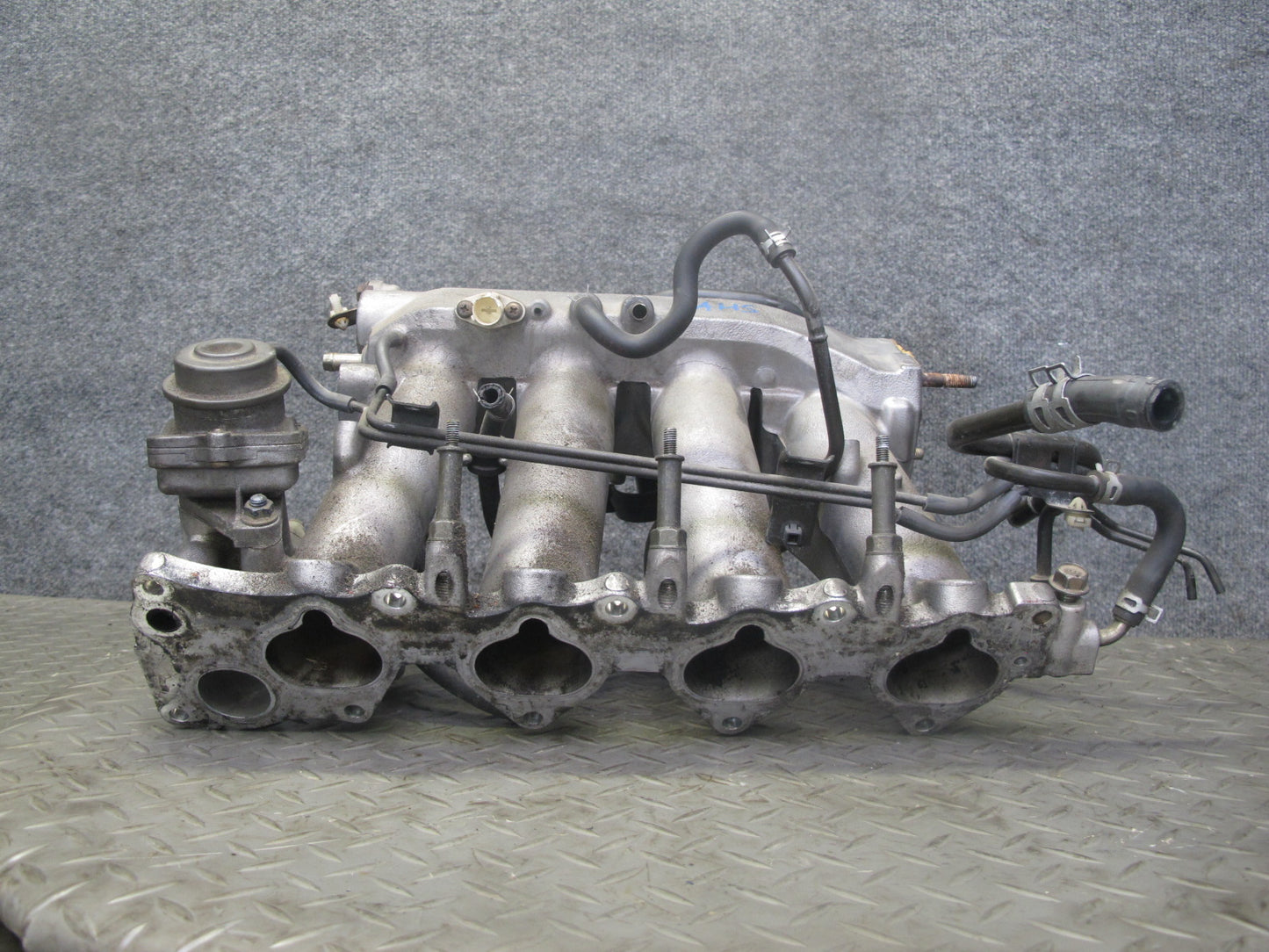 00-05 Honda S2000 2.0L F20C Engine Intake Manifold 118K Miles OEM