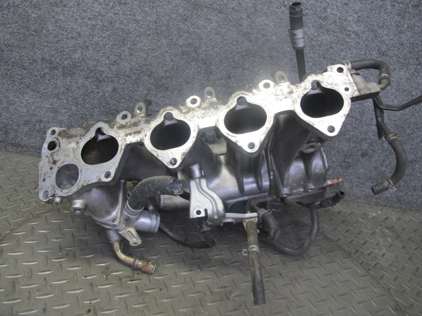 00-05 Honda S2000 2.0L F20C Engine Intake Manifold 118K Miles OEM
