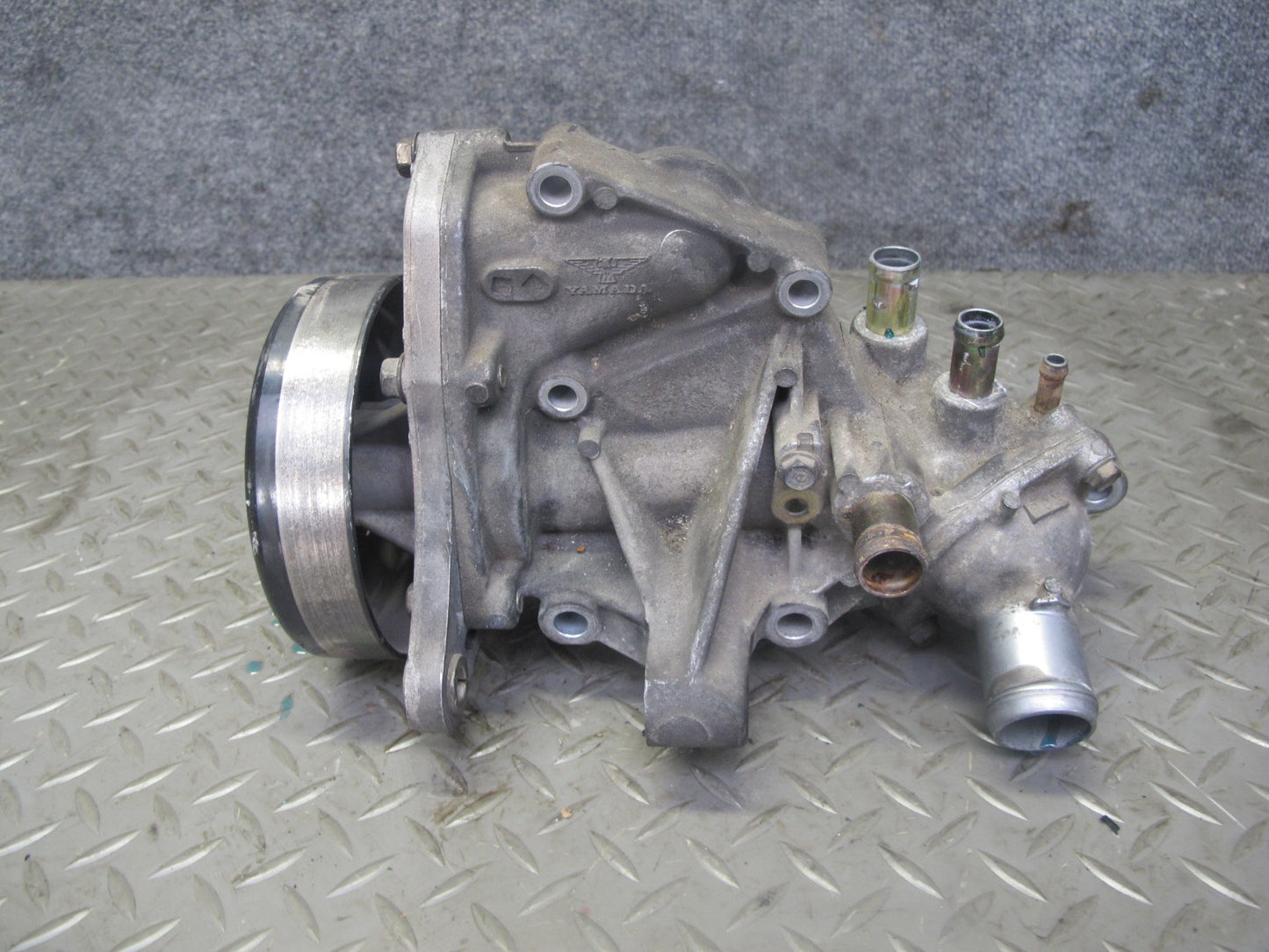 2002 Honda S2000 Engine Water Pump Housing Assembly OEM