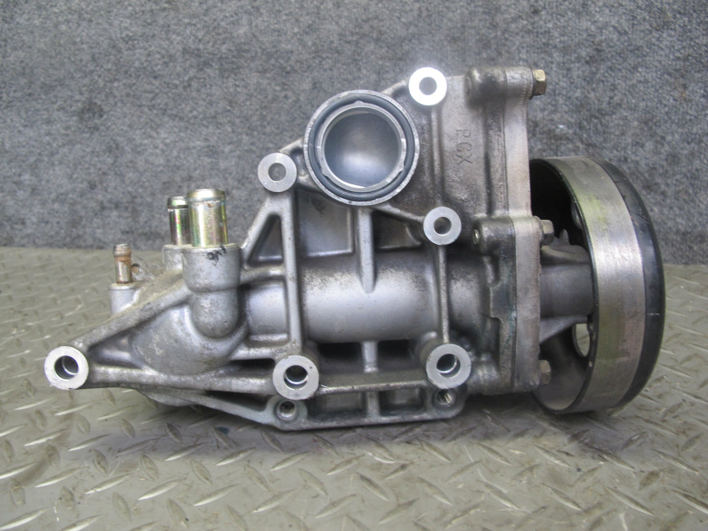 2002 Honda S2000 Engine Water Pump Housing Assembly OEM