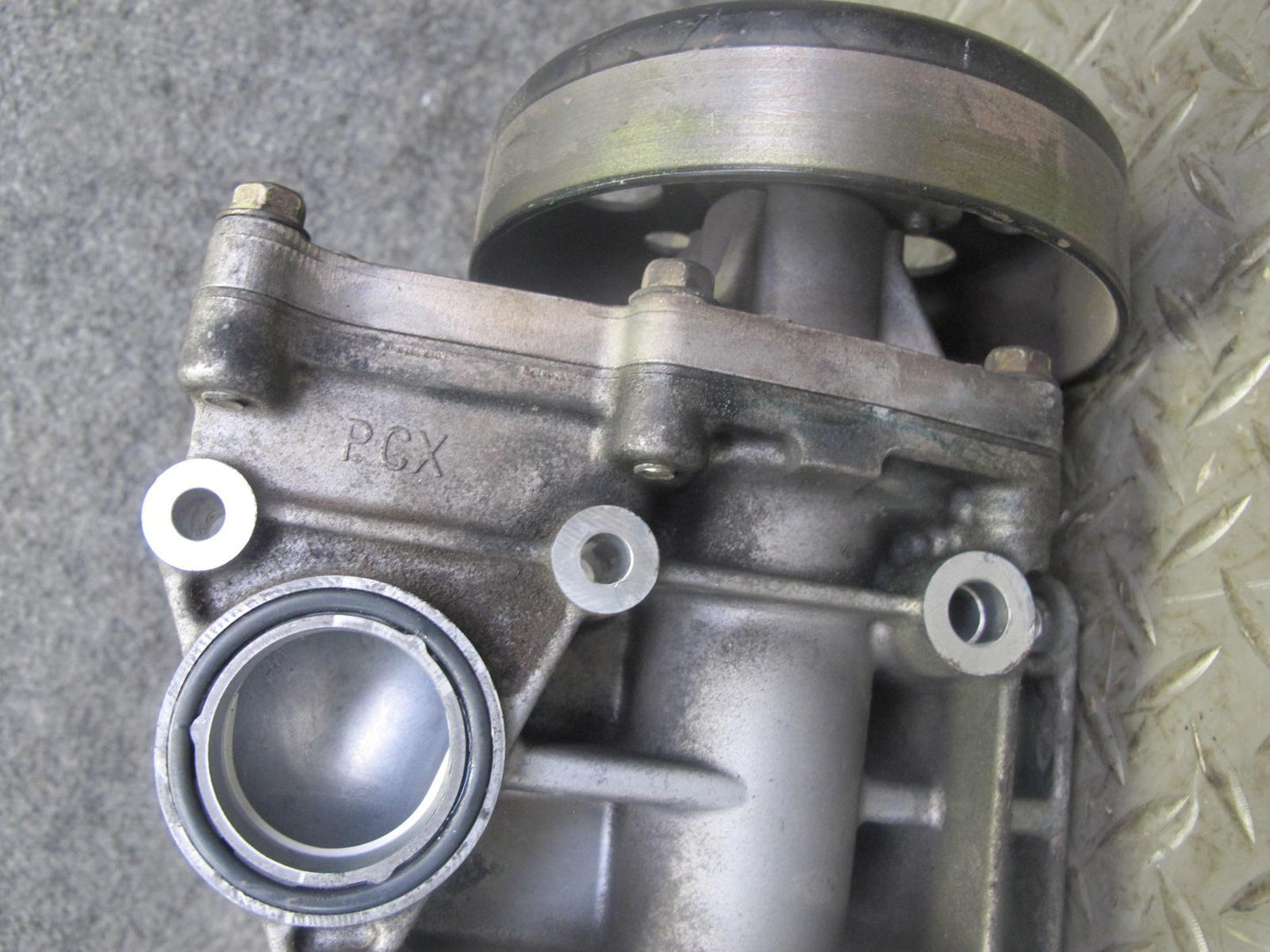 2002 Honda S2000 Engine Water Pump Housing Assembly OEM