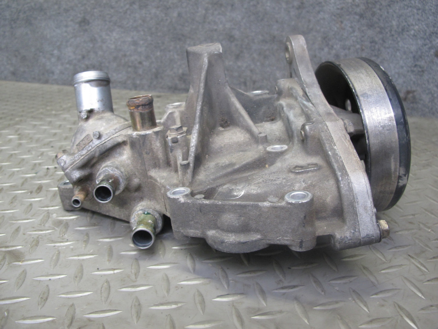 2002 Honda S2000 Engine Water Pump Housing Assembly OEM