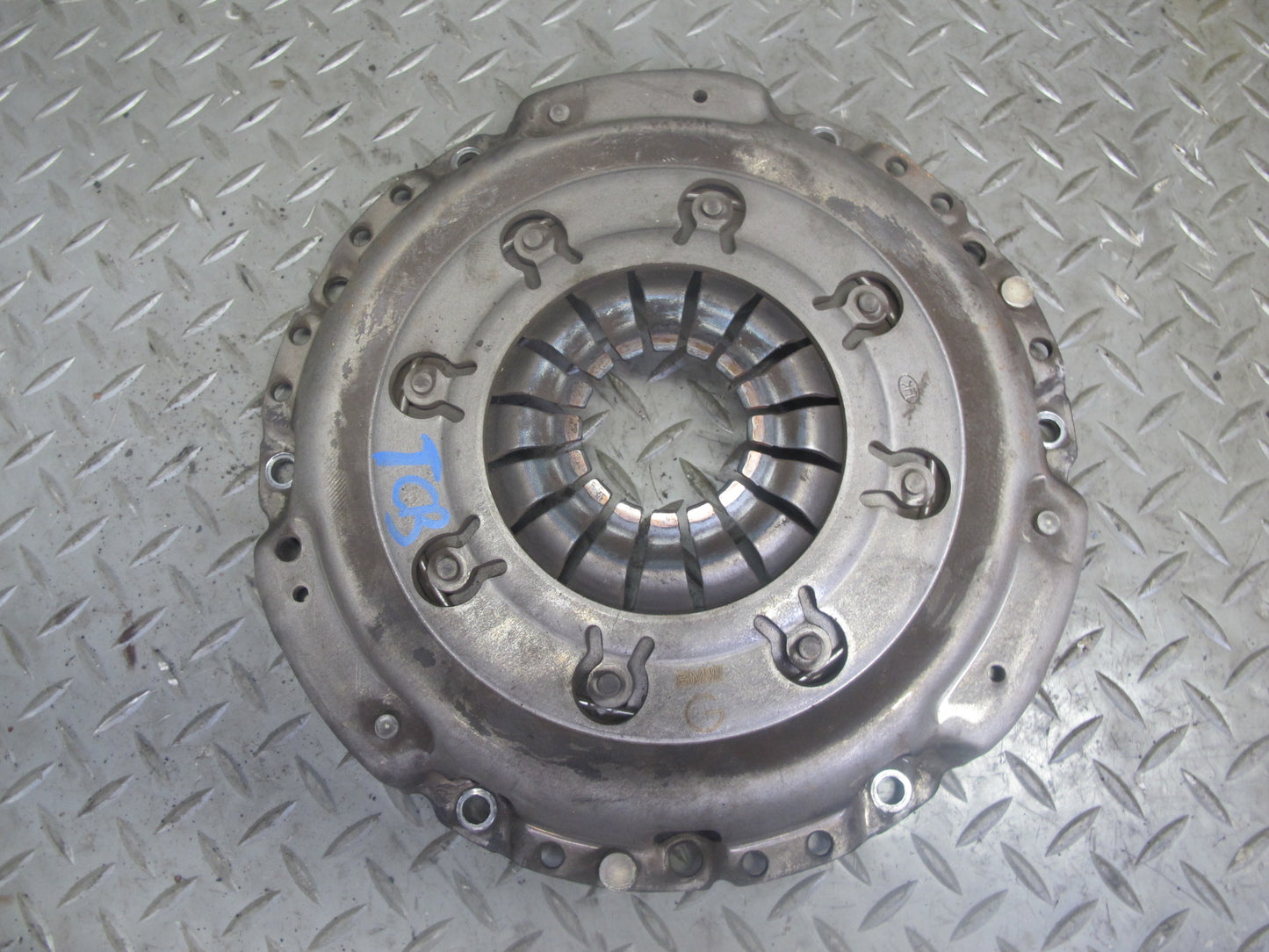 96-99 BMW E36 328i M52 M/T Manual Flywheel Clutch Pressure Plate Bolt Set OEM