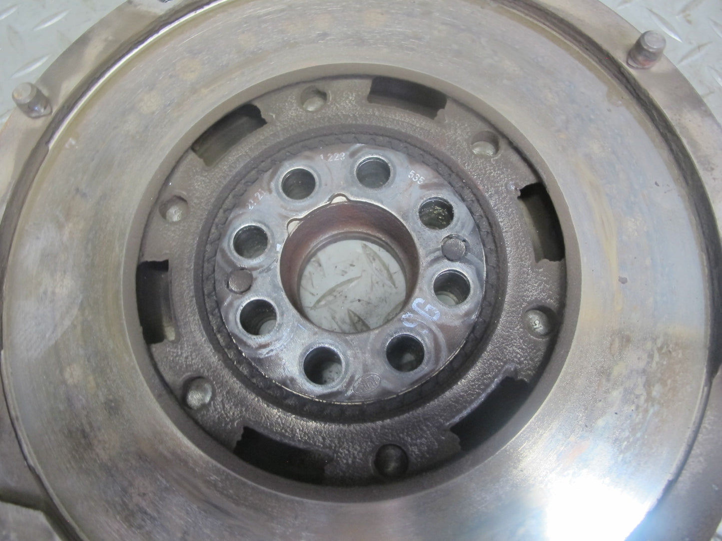 96-99 BMW E36 328i M52 M/T Manual Flywheel Clutch Pressure Plate Bolt Set OEM