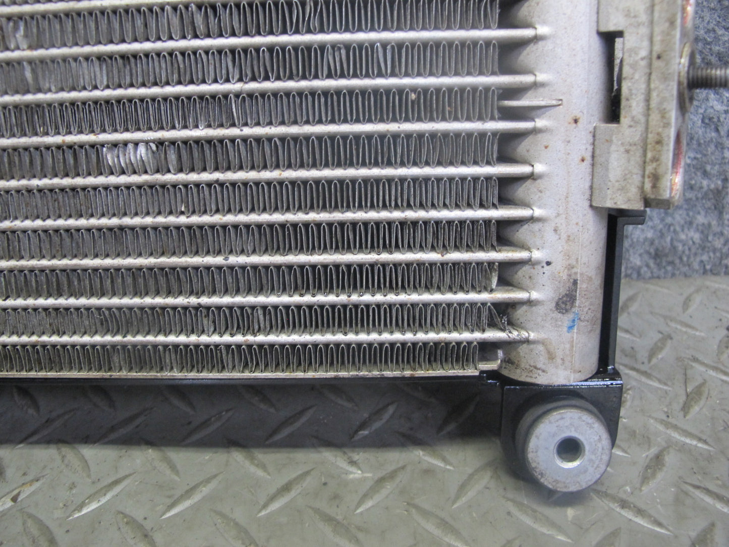 14-15 BMW F30 F31 F32 F33 F34 N55 Engine Oil Cooler 7618360 OEM