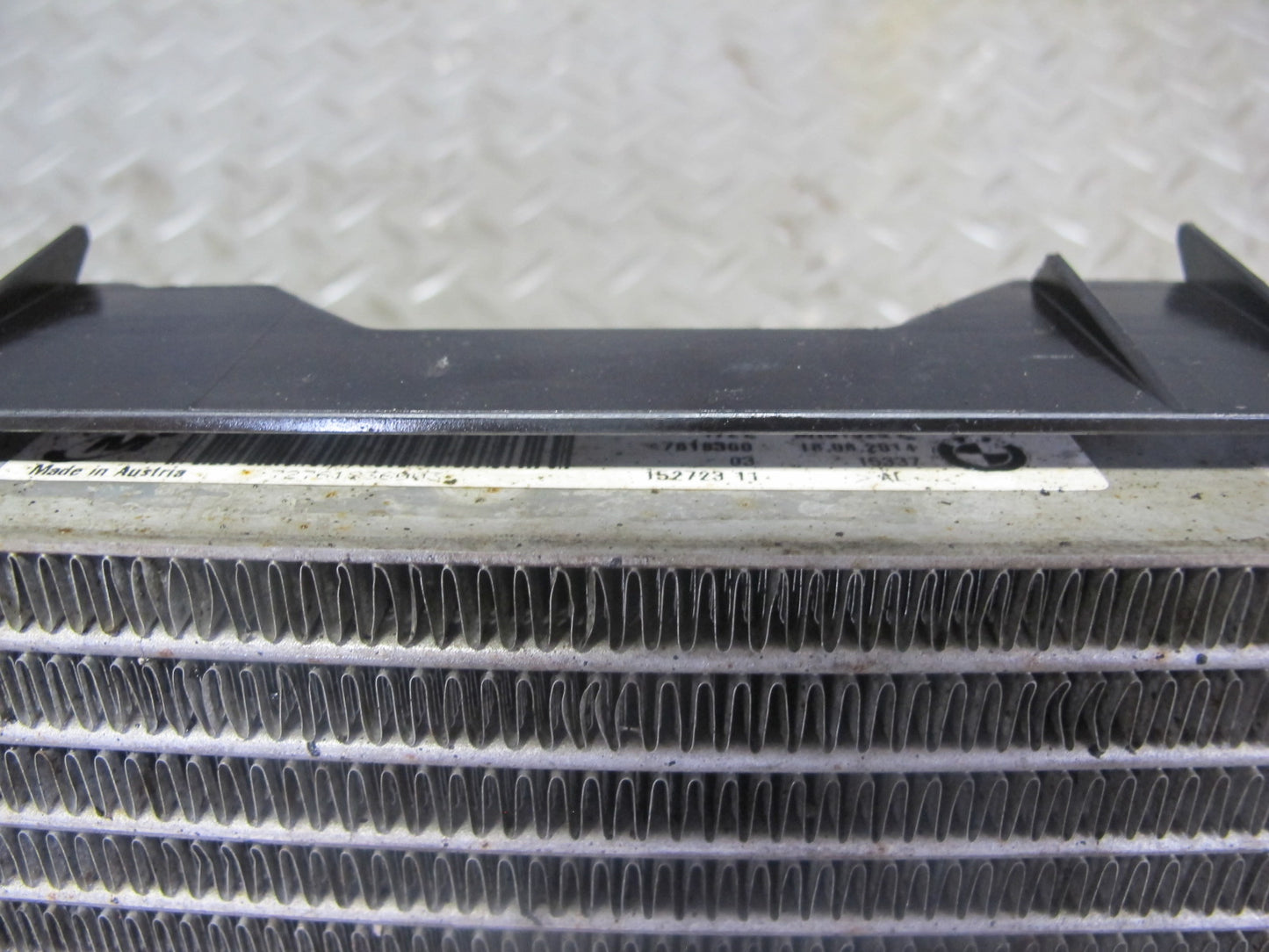 14-15 BMW F30 F31 F32 F33 F34 N55 Engine Oil Cooler 7618360 OEM