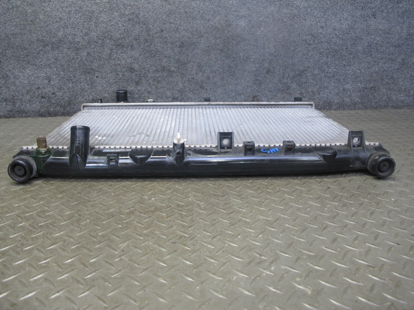 00-03 Honda S2000 Aftermarket Engine Cooling Radiator