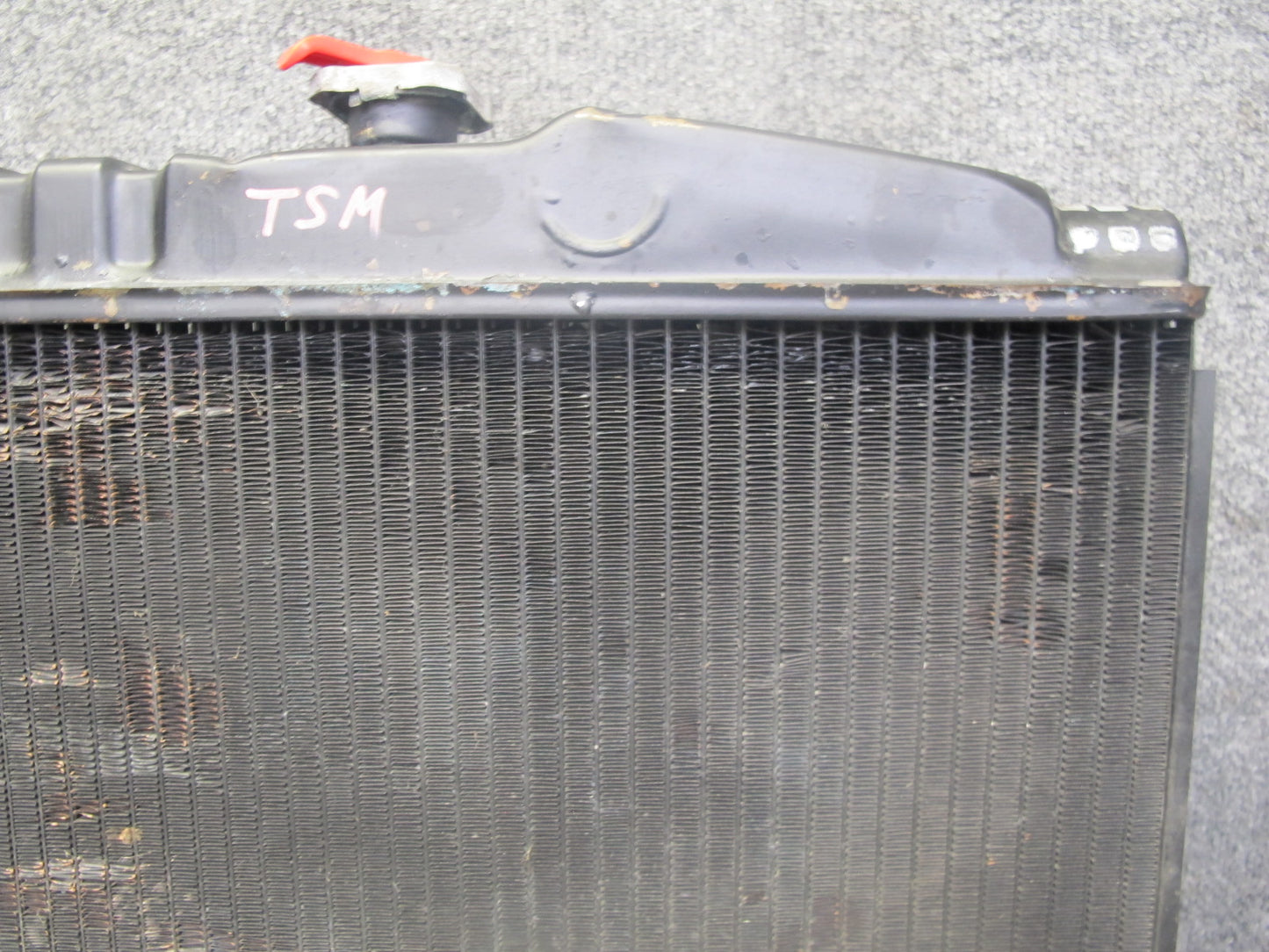 89-92 Toyota Supra MK3 MA70L 7MGE NON Turbo A/T Radiator w Dual Cooling Fan OEM