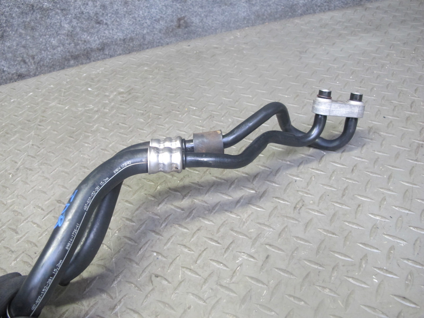 14-15 BMW F30 F31 F32 F33 F34 N55 Engine Oil Cooler Hose Pipe Line OEM