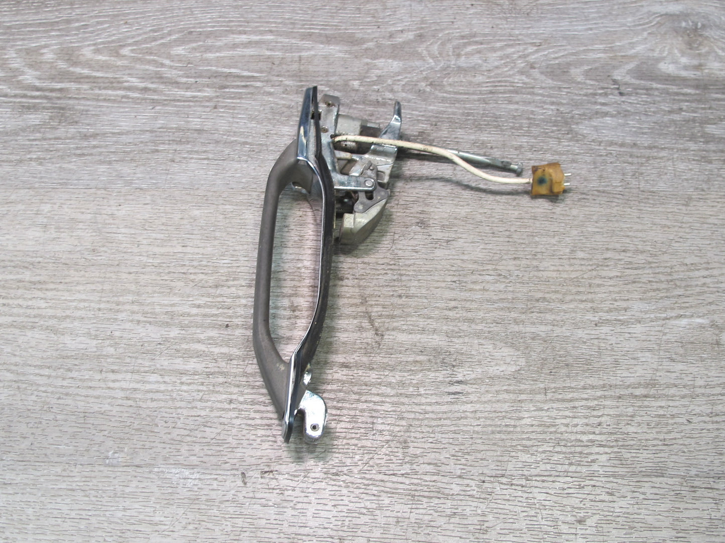 86-89 Mercedes R107 560SL Set of 2 Left & Right Door Exterior Handle OEM