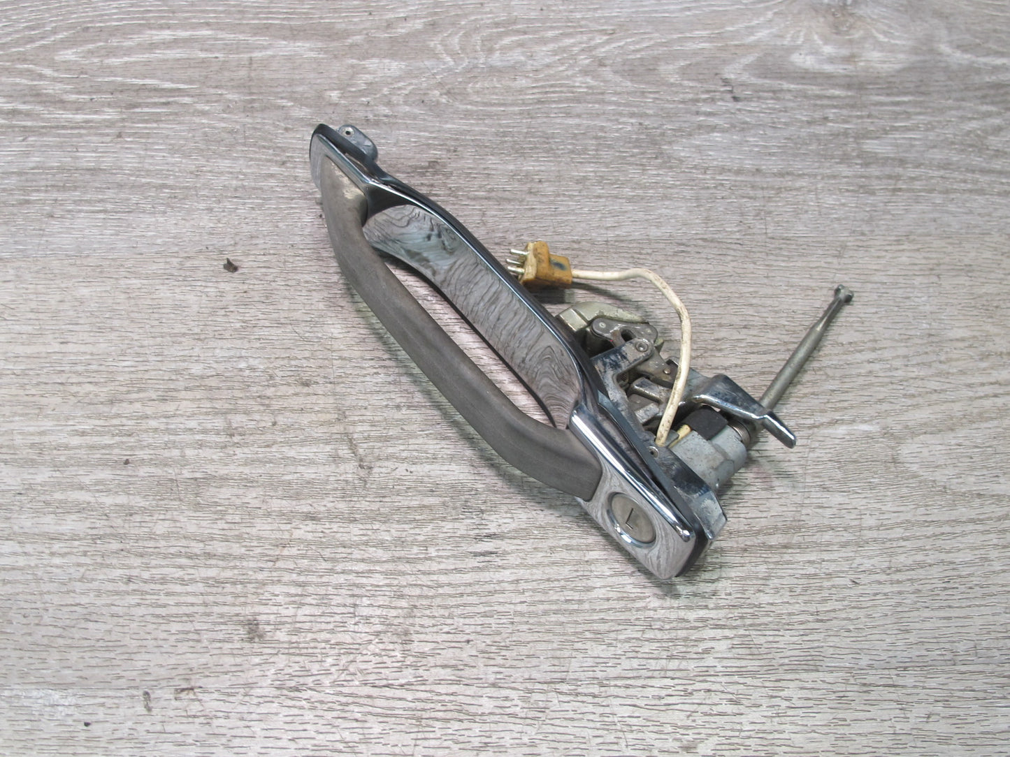 86-89 Mercedes R107 560SL Set of 2 Left & Right Door Exterior Handle OEM