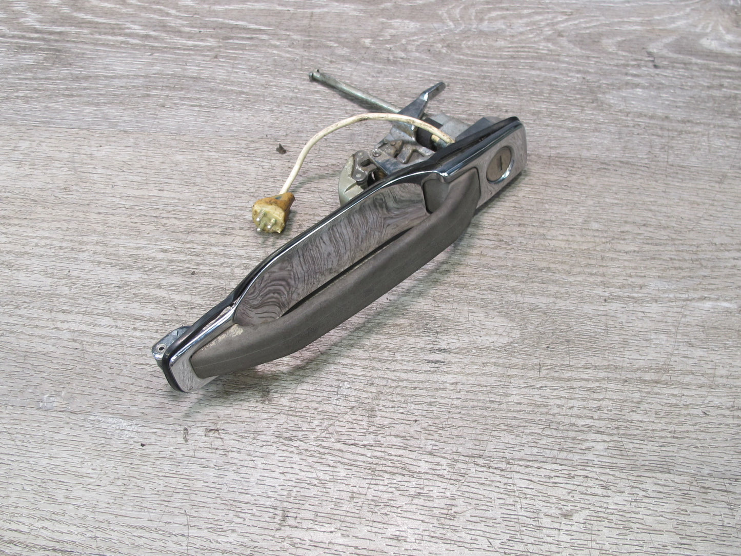 86-89 Mercedes R107 560SL Set of 2 Left & Right Door Exterior Handle OEM