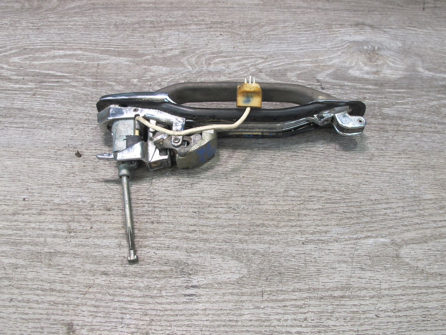 86-89 Mercedes R107 560SL Set of 2 Left & Right Door Exterior Handle OEM