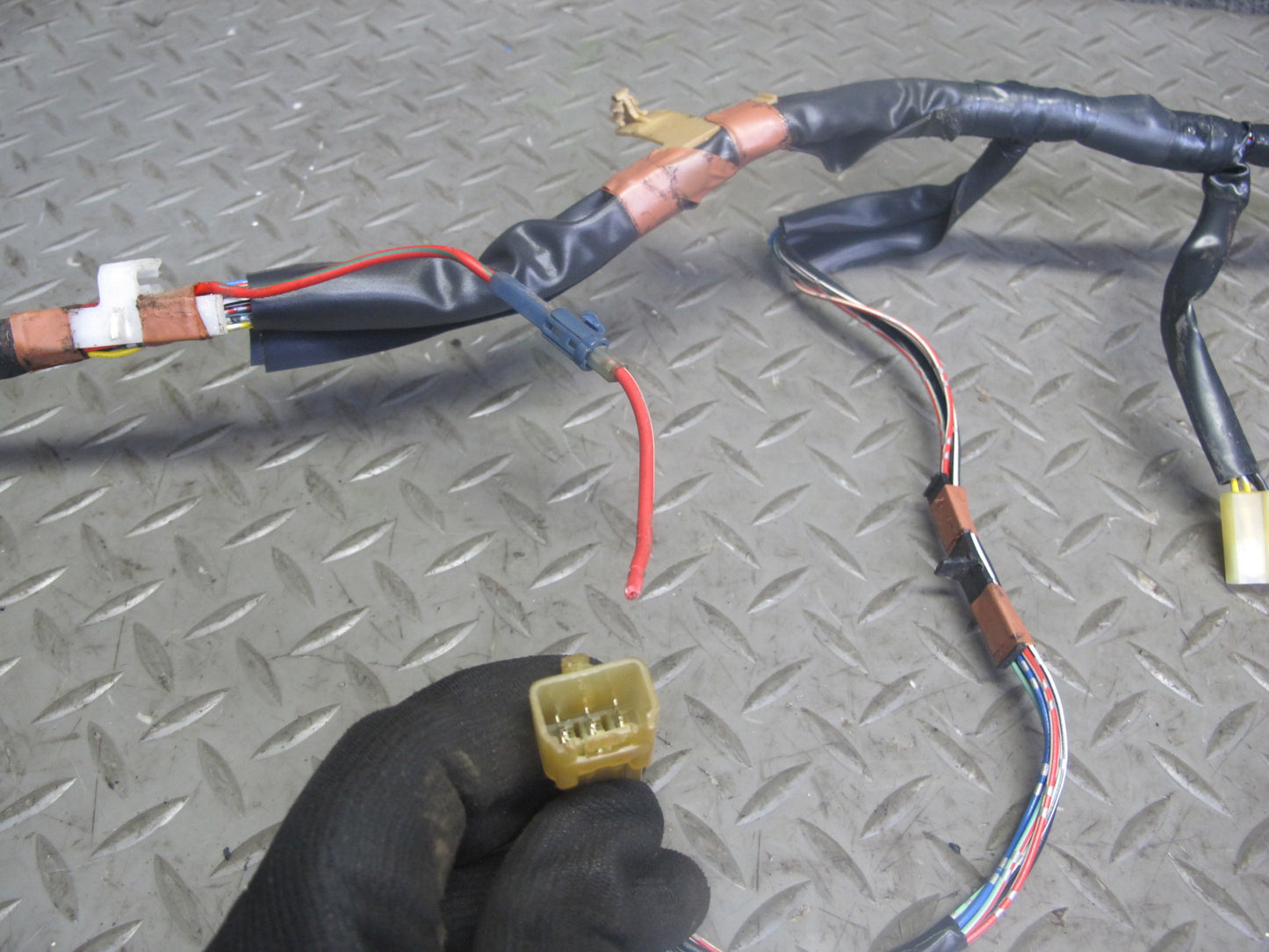 89-90 Toyota Supra MA70L Tems Rear Floor Wire Wiring Harness 82161-14790 OEM