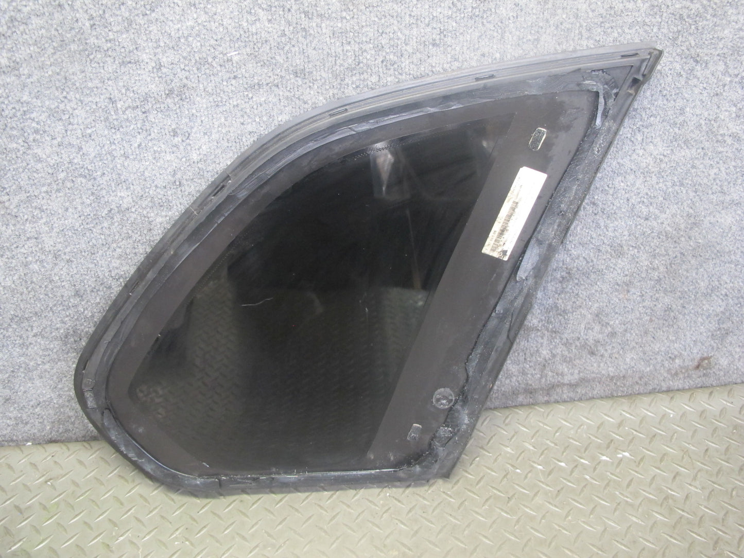 2007-2013 BMW E70 X5 Rear Left Quarter Glass Window 7207885