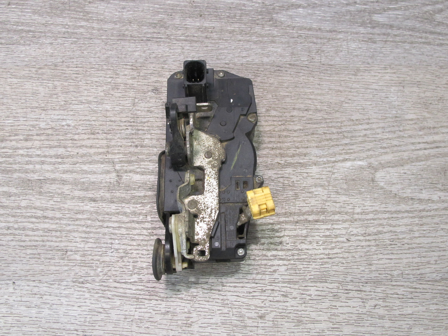 2003-2007 Hummer H2 Rear Left Driver Side Door Lock Latch Actuator