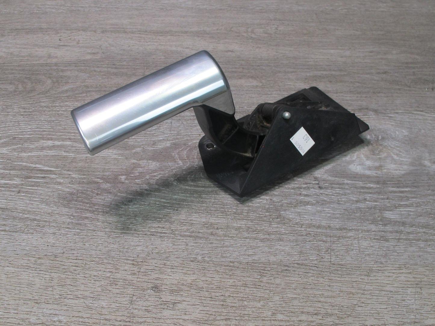 2003-2007 Hummer H2 Front Right Pass Side Door Interior Chrome Handle