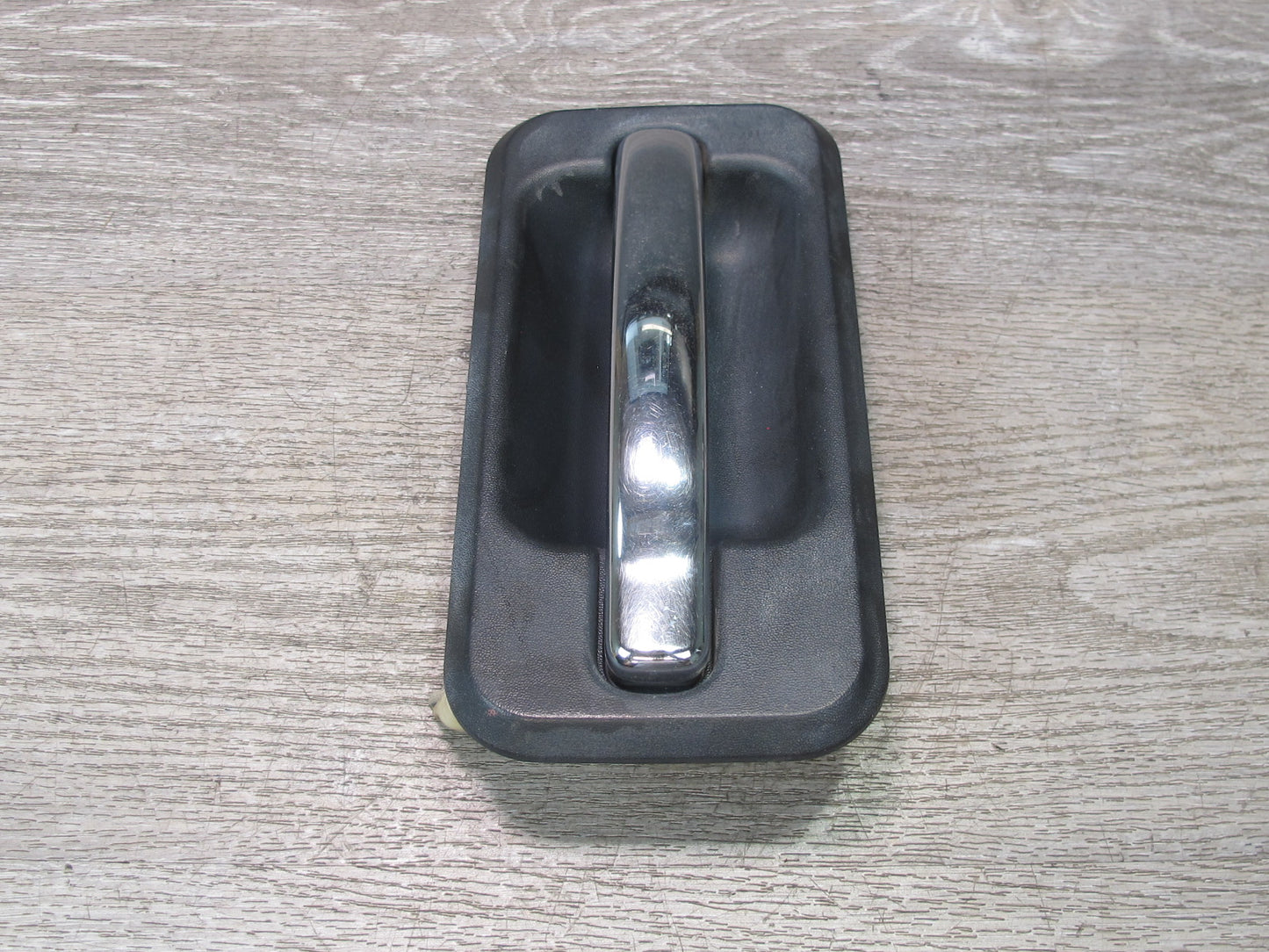 2003-2006 Hummer H2 Rear Right Passenger Side Door Exterior Handle