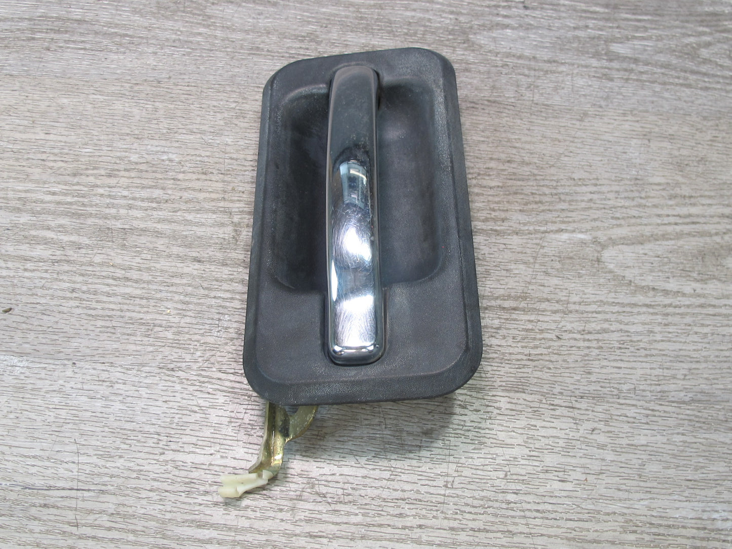 2003-2006 Hummer H2 Front Right Passenger Side Door Exterior Handle