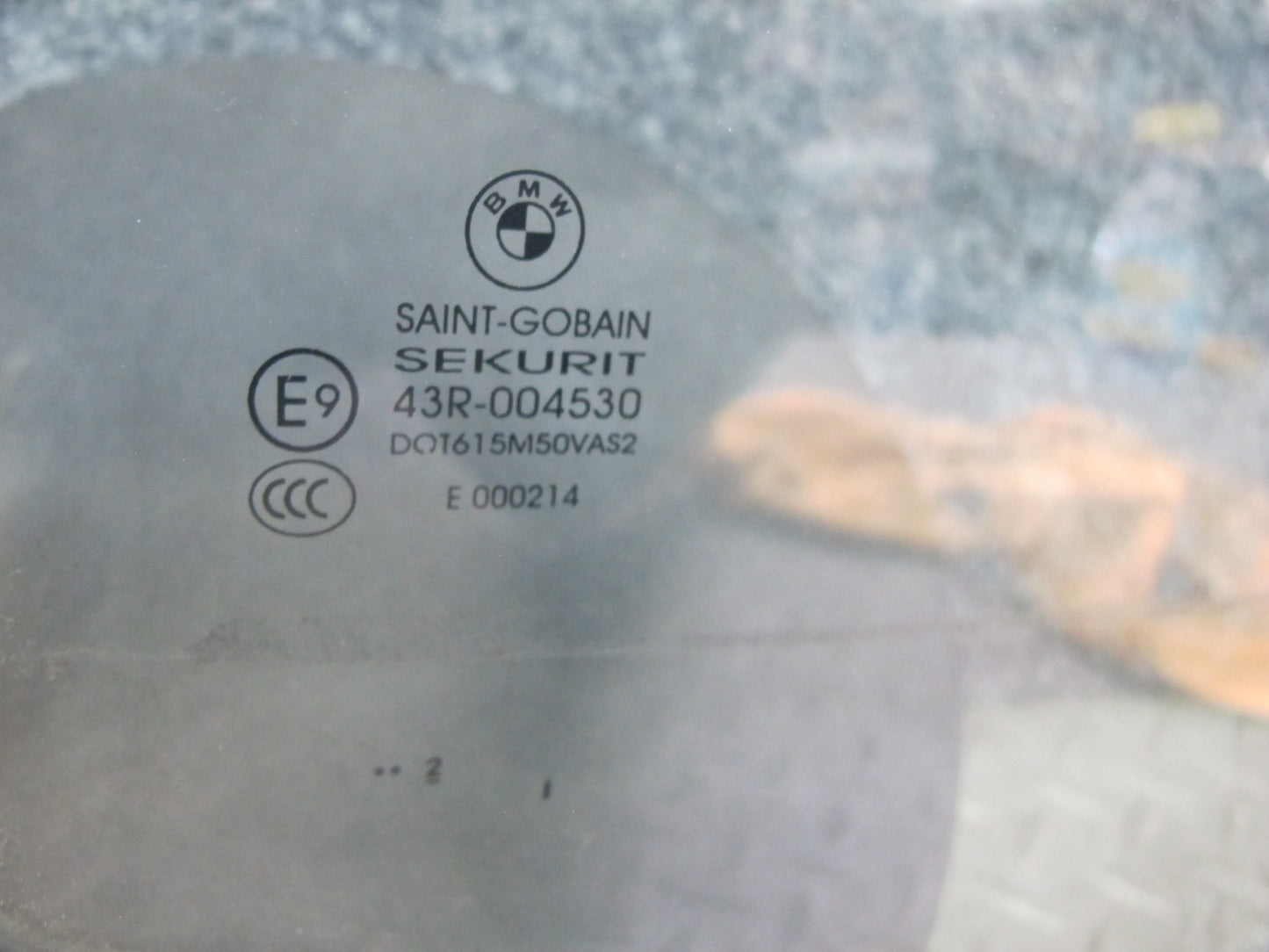 2007-2013 BMW E70 X5 Front Right Door Glass Window