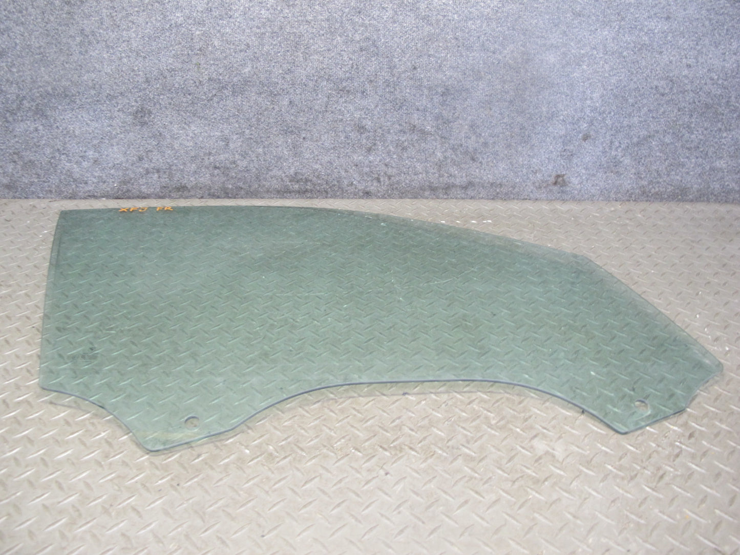 2007-2013 BMW E70 X5 Front Right Door Glass Window