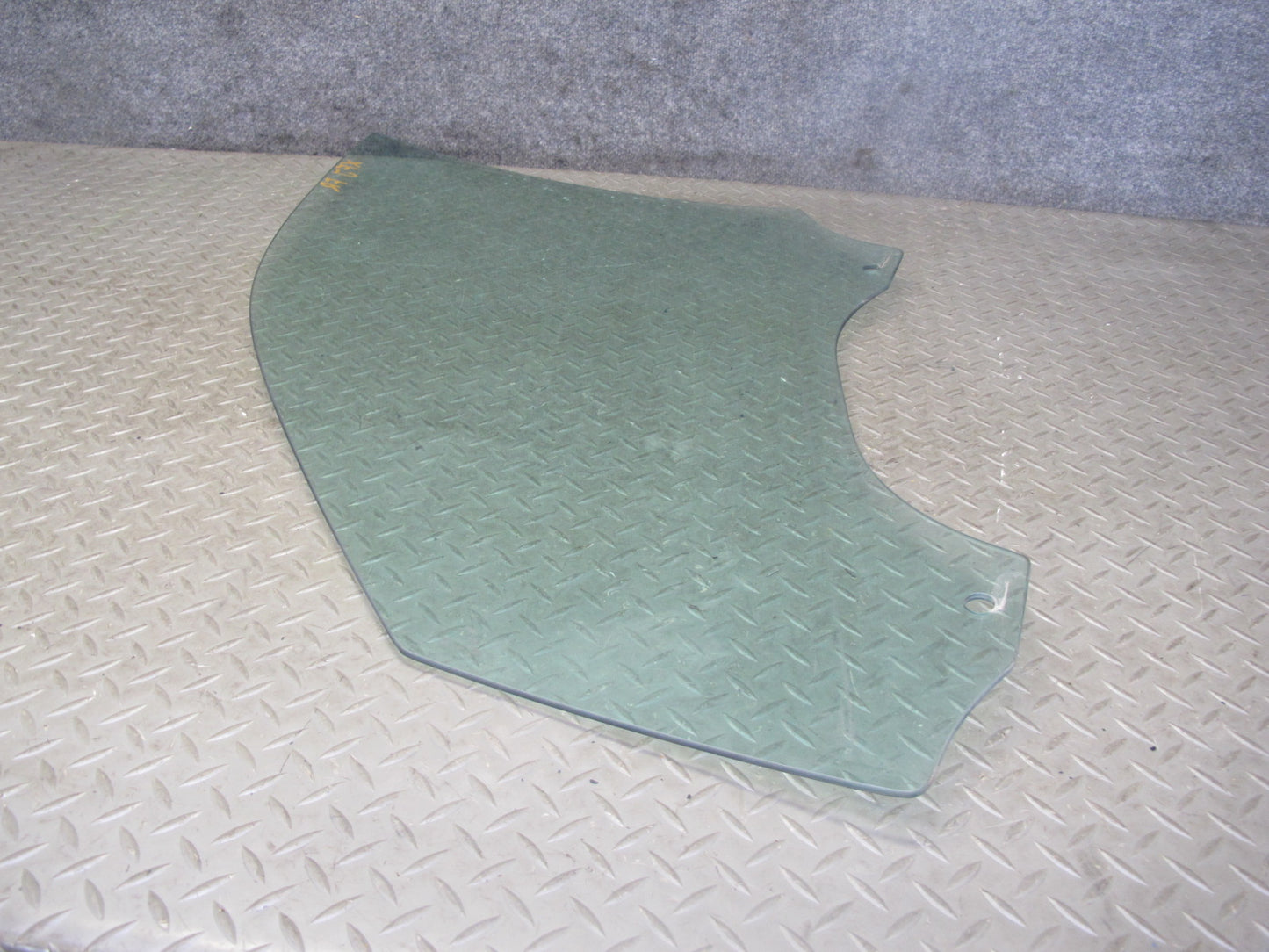 2007-2013 BMW E70 X5 Front Right Door Glass Window