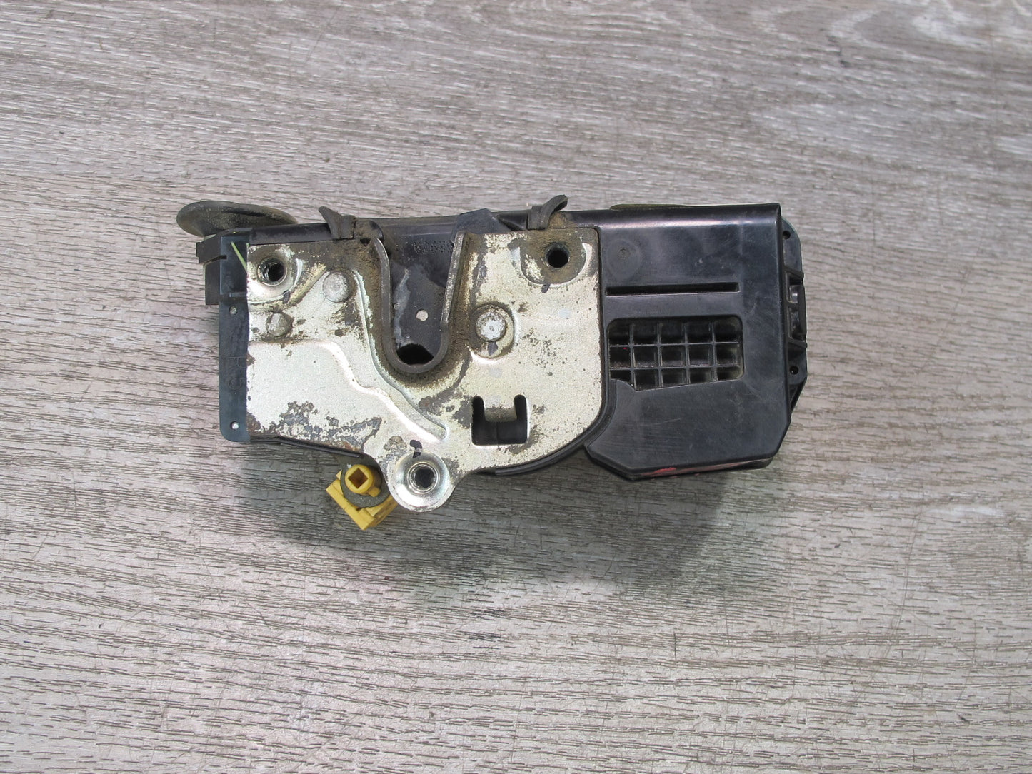 2003-2007 Hummer H2 Rear Right Passenger Side Door Lock Latch Actuator